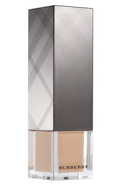 Burberry Ochre Nude No. 12 Fresh Glow Luminous Fluid